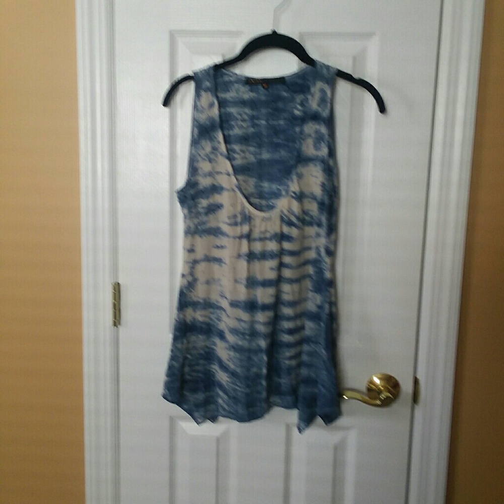 Akiko 100% Silk Printed Tank Top